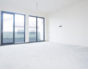 House 5 rooms for sale in Floresti