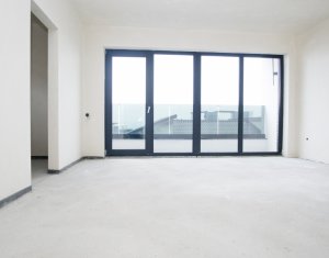 House 5 rooms for sale in Floresti