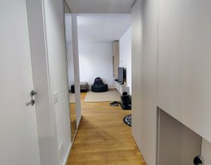 Lakás 2 szobák eladó on Floresti