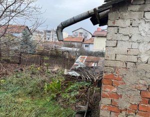 Casă Individuală cu teren 500 mp în cartierul Între Lacuri