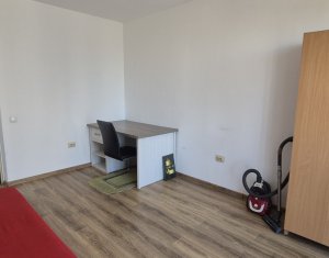 Apartment 3 rooms for sale in Floresti