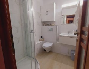 Lakás 4 szobák eladó on Cluj-napoca, Zóna Manastur