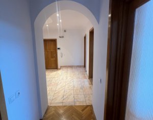 Lakás 3 szobák eladó on Cluj-napoca, Zóna Andrei Muresanu