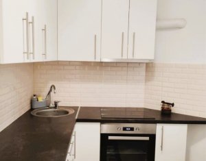 Apartment 4 rooms for sale in Apahida