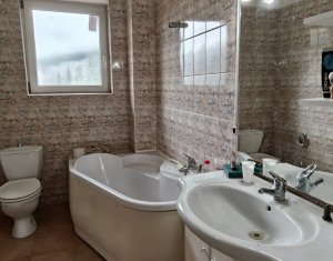 Vilă impunătoare cu ieșire directă la lac, Somesu Cald
