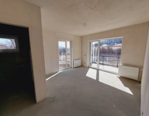 Casa tip Duplex, 130 mp, teren 450 mp, panorama sud, loc. Stolna