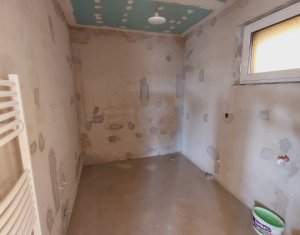 Casa tip Duplex, 130 mp, teren 450 mp, panorama sud, loc. Stolna