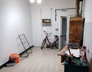Lakás 4 szobák eladó on Cluj-napoca, Zóna Centru