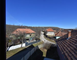 Ház 5 szobák eladó on Ardeova, Zóna Centru