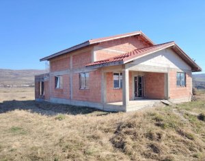 Casa la tara cu 1843 mp teren – liniste si natura langa Cluj