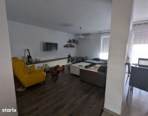 Ház 3 szobák eladó on Floresti