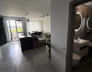 Lakás 2 szobák eladó on Floresti