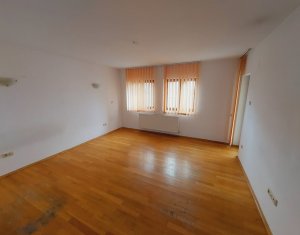 Appartement 4 chambres à vendre dans Cluj-napoca, zone Zorilor