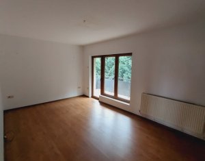 Appartement 4 chambres à vendre dans Cluj-napoca, zone Zorilor