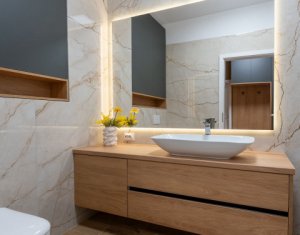 Apartment 2 rooms for sale in Floresti