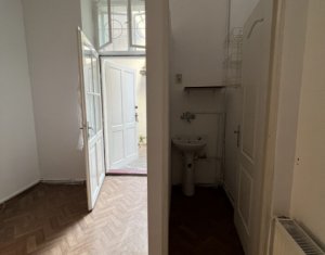 Üzlethelyiség kiadó on Cluj-napoca, Zóna Centru