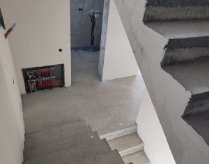 Unitate spatioasa in duplex modern, Dambul Rotund, P+E+Er