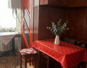 Lakás 3 szobák eladó on Cluj-napoca