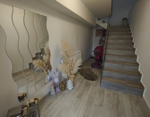 Duplex finisat, la cheie, 120 mp utilI, 365 mp teren, Floresti