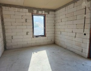 Maison 4 chambres à vendre dans Dezmir