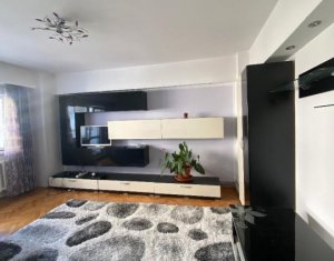 Appartement 3 chambres à louer dans Cluj-napoca, zone Centru