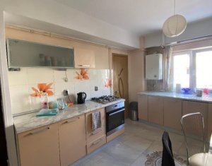 Appartement 3 chambres à louer dans Cluj-napoca, zone Centru