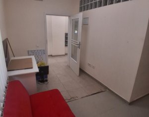 Spatiu birou, 3 camere, parcare, Centru, Cluj-Napoca