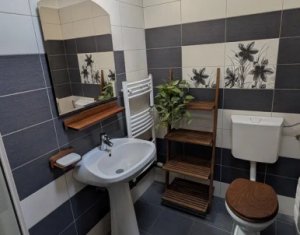 Casa calcan, cart Gheorgheni, 5 camere, 2 bai, garaj, anexe, curte