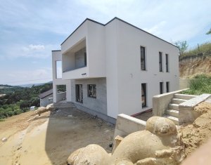 Casa premium in Feleacu - 245 mp utili - Teren 800 mp - Aproape de Cluj-Napoca