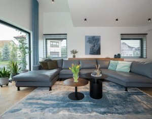 Maison 5 chambres à vendre dans Floresti