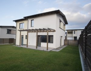 CASA MODERNA, COMUNITATE TANARA, LA CATEVA MINUTE DE CLUJ!