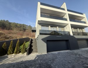 , 223m2 on Floresti