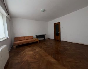 Lakás 3 szobák kiadó on Cluj-napoca, Zóna Gheorgheni