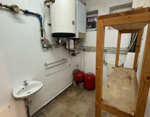 Casa de inchiriat, 180 mp, Andrei Muresanu, 6 parcari, garaj, terasa, zona Sigma