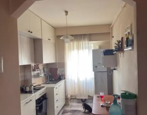 Appartement 3 chambres à vendre dans Cluj-napoca, zone Manastur