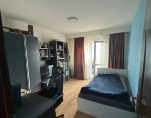 Appartement 3 chambres à vendre dans Cluj-napoca, zone Manastur