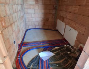 Maison 7 chambres à vendre dans Cluj-napoca, zone Dambul Rotund