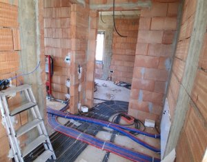 Maison 7 chambres à vendre dans Cluj-napoca, zone Dambul Rotund
