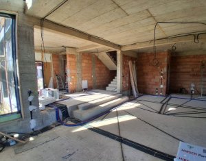 Maison 7 chambres à vendre dans Cluj-napoca, zone Dambul Rotund