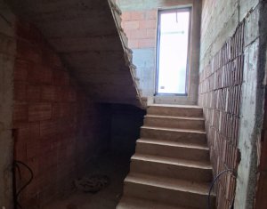 Maison 7 chambres à vendre dans Cluj-napoca, zone Dambul Rotund