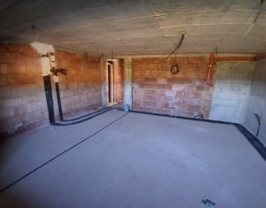 Maison 7 chambres à vendre dans Cluj-napoca, zone Dambul Rotund