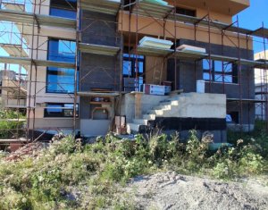 Maison 7 chambres à vendre dans Cluj-napoca, zone Dambul Rotund