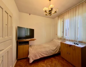 Maison 6 chambres à vendre dans Cluj-napoca, zone Intre Lacuri