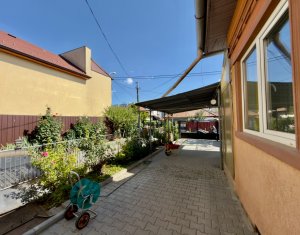 Maison 6 chambres à vendre dans Cluj-napoca, zone Intre Lacuri