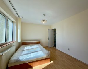 Maison 6 chambres à vendre dans Cluj-napoca, zone Intre Lacuri