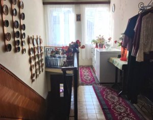 Casa individuala, 176 mp, 4 dormitoare, 2 bai, 530 mp teren, Andrei Muresanu