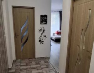 Apartment 2 rooms for sale in Floresti