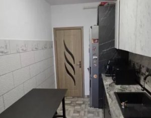 Apartment 2 rooms for sale in Floresti
