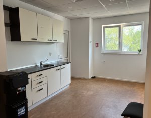 Birou open space 120mp, finisat, Clasa A, zona Vivo Cluj