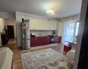 Appartement 3 chambres à vendre dans Floresti